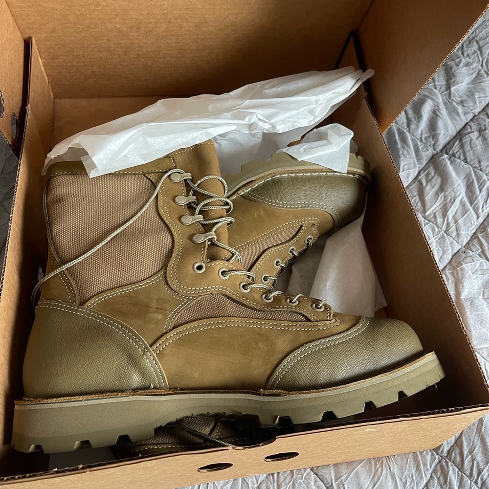 Danner USMC combat boots